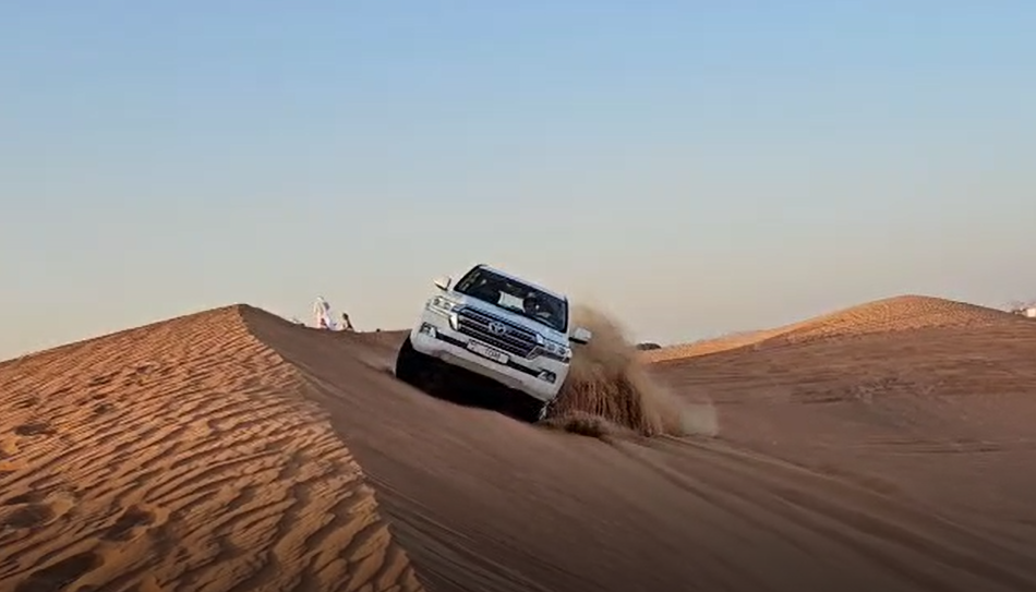 Dune Bashing Dubai adventure in the desert
